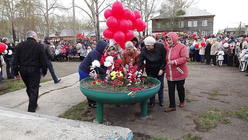 Митинг и демонстрация в честь Дня Победы.