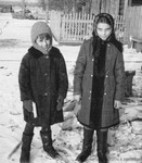 Подружки.